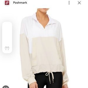 Alo yoga city girl pull over XS